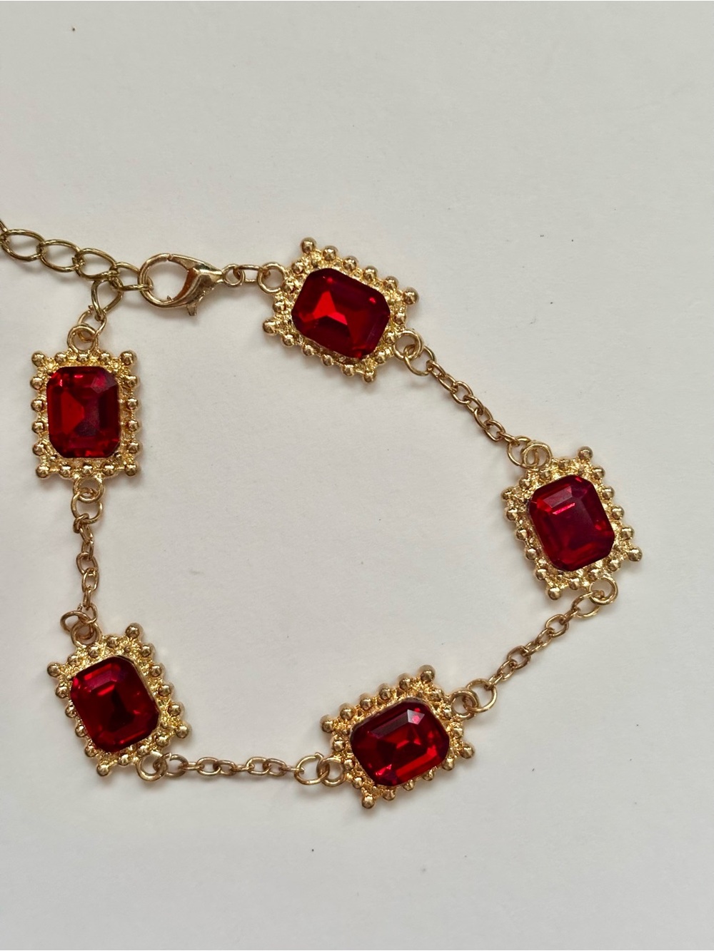 Ruby glass bracelet - Picture 3 of 4